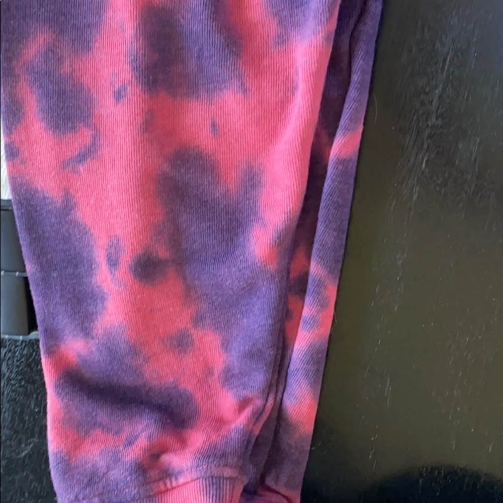 Sweater - Picture 3 of 4